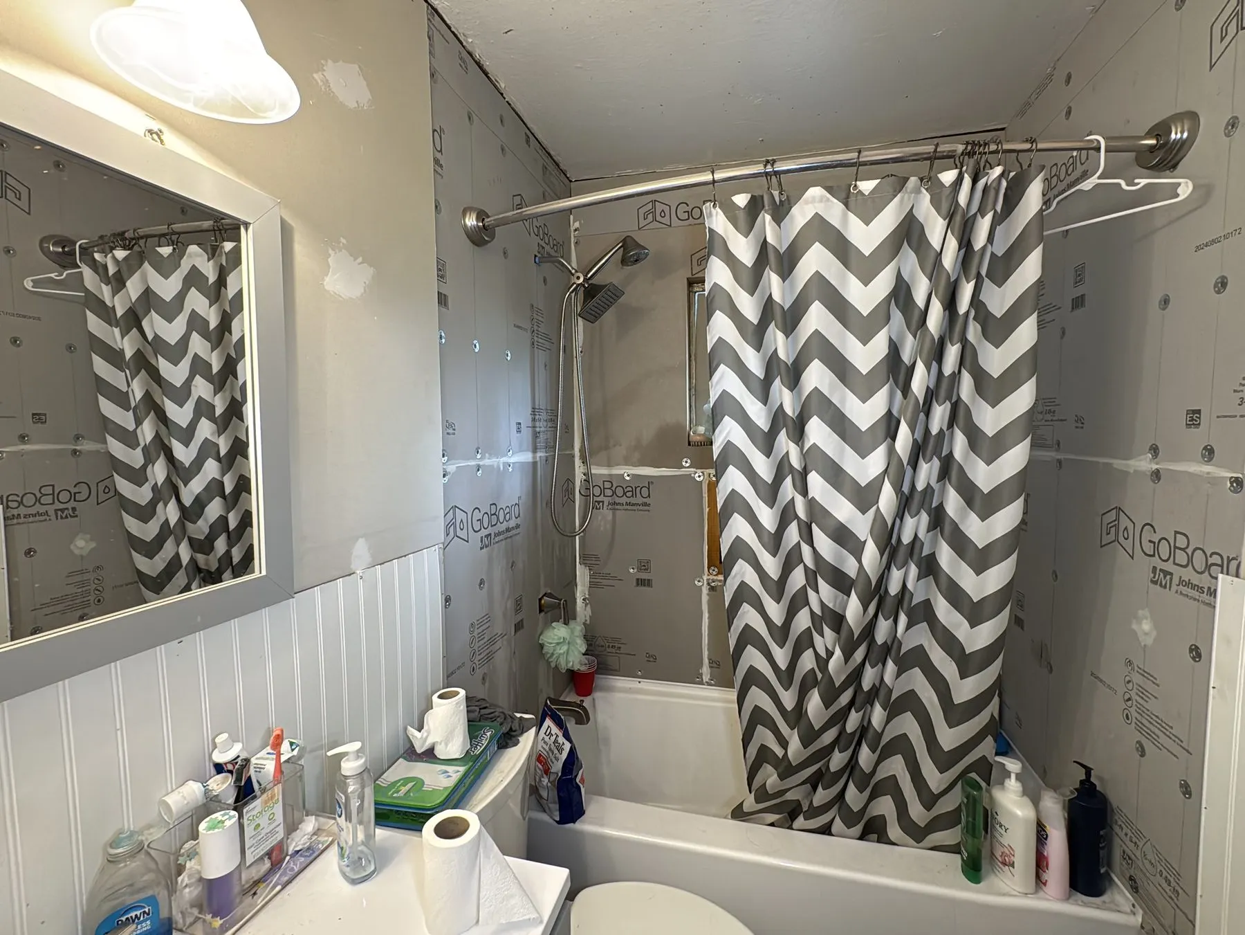 Wilton Dr Kitchen — before rehab